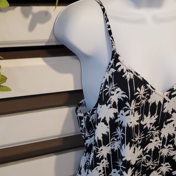 TROUVE dress.                 #1349 - Picture 3 of 7